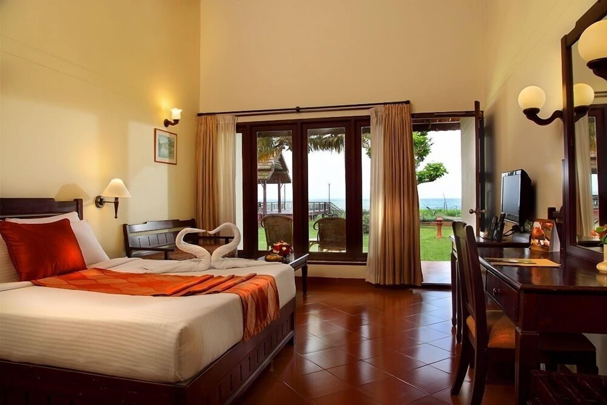 Abad Whispering Palms Hotel Kumarakom Luaran gambar