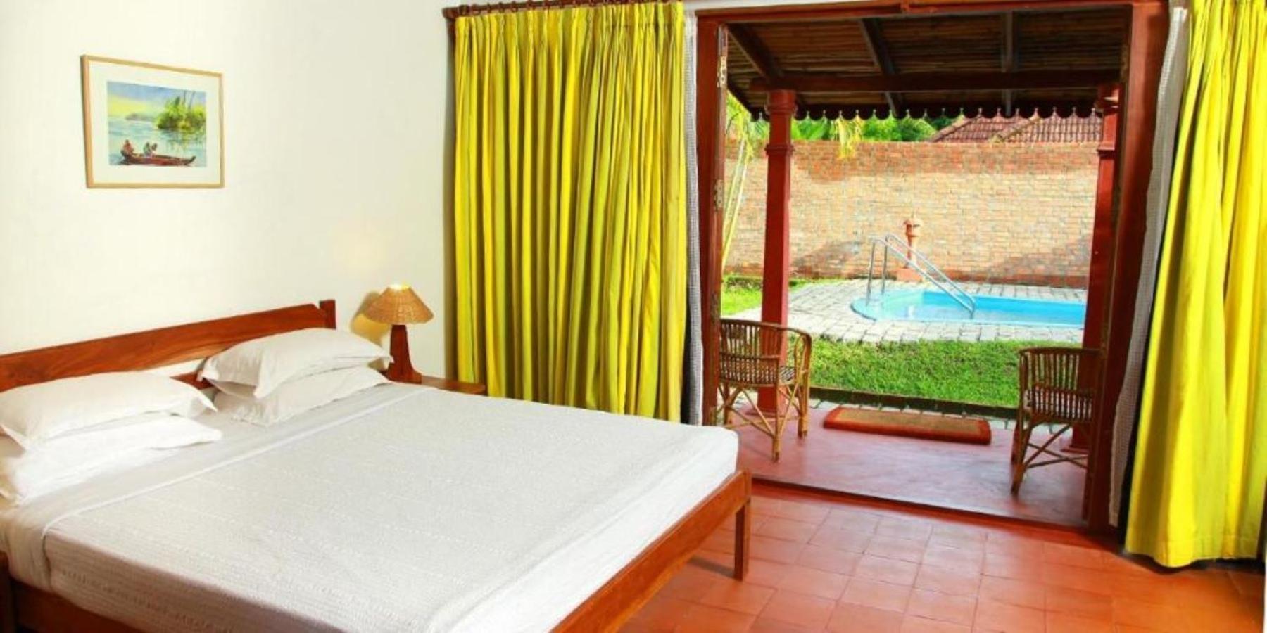 Abad Whispering Palms Hotel Kumarakom Luaran gambar
