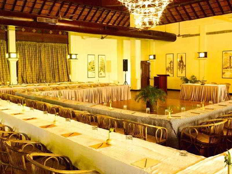 Abad Whispering Palms Hotel Kumarakom Luaran gambar